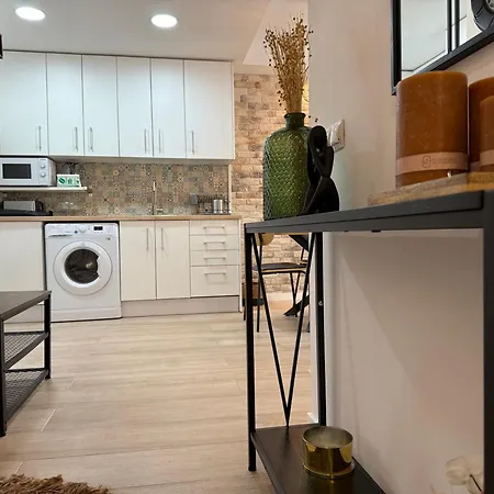 Cozy On Calle Agua Free Parking By Easytrip *